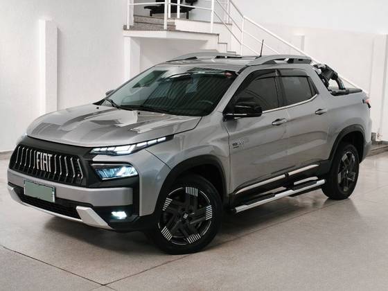 FIAT TORO 2.2 TURBO DIESEL VOLCANO 4WD AT9 FIAT TORO 2.2 TURBO DIESEL VOLCANO 4WD AT9